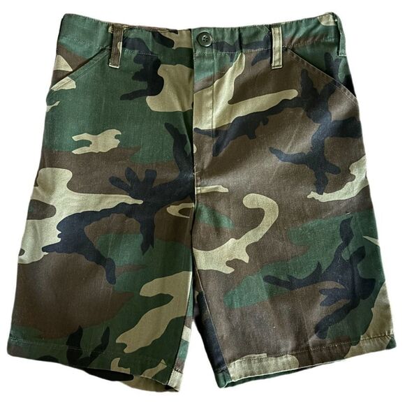 Kids Camouflage Shorts, L - Picture 1 of 4